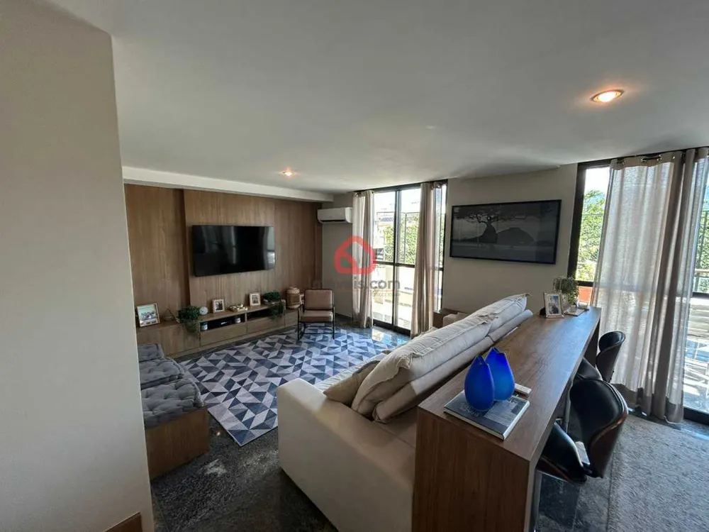 Cobertura, 3 quartos, 185 m² - Foto 1