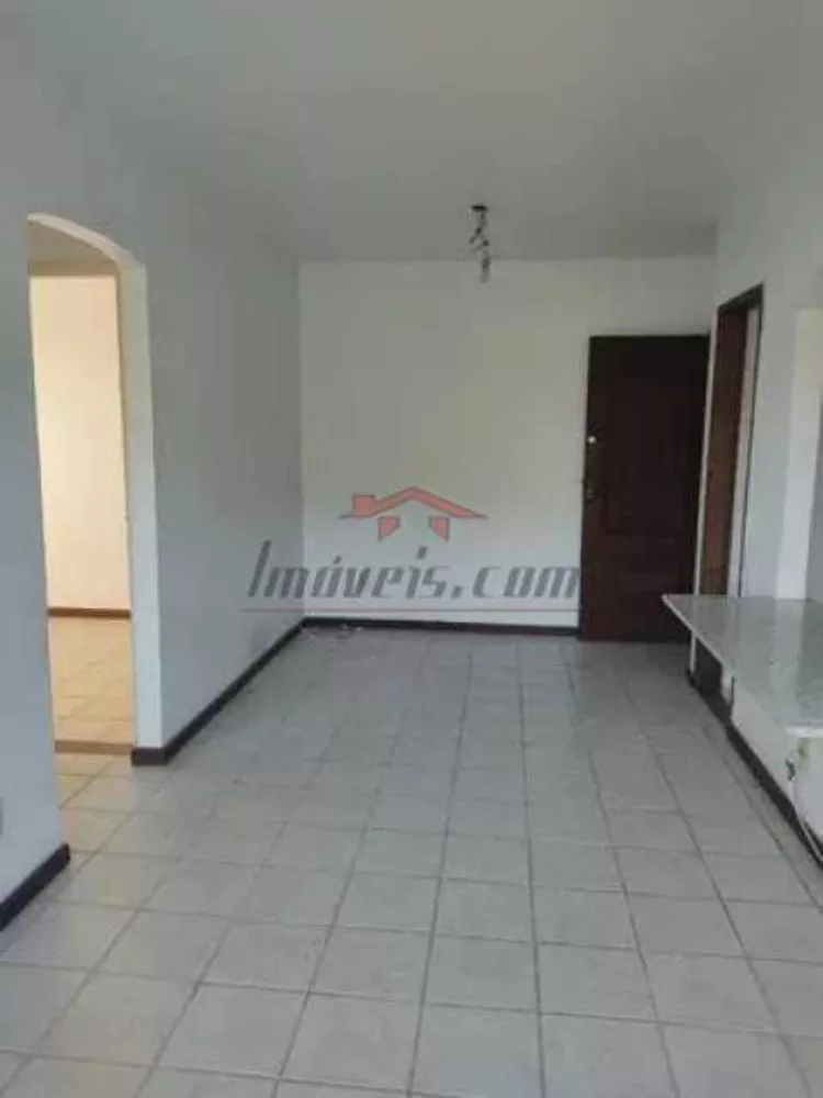 Apartamento à venda com 2 quartos, 60m² - Foto 3