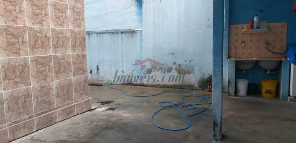 Casa, 2 quartos, 210 m² - Foto 1