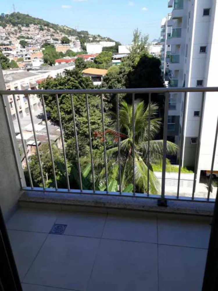 Apartamento à venda com 2 quartos, 56m² - Foto 3