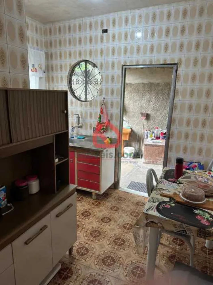 Casa, 1 quarto, 256 m² - Foto 10
