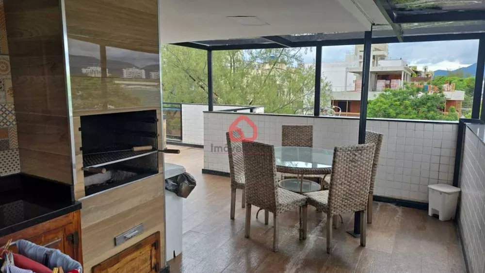 Cobertura, 3 quartos, 240 m² - Foto 4