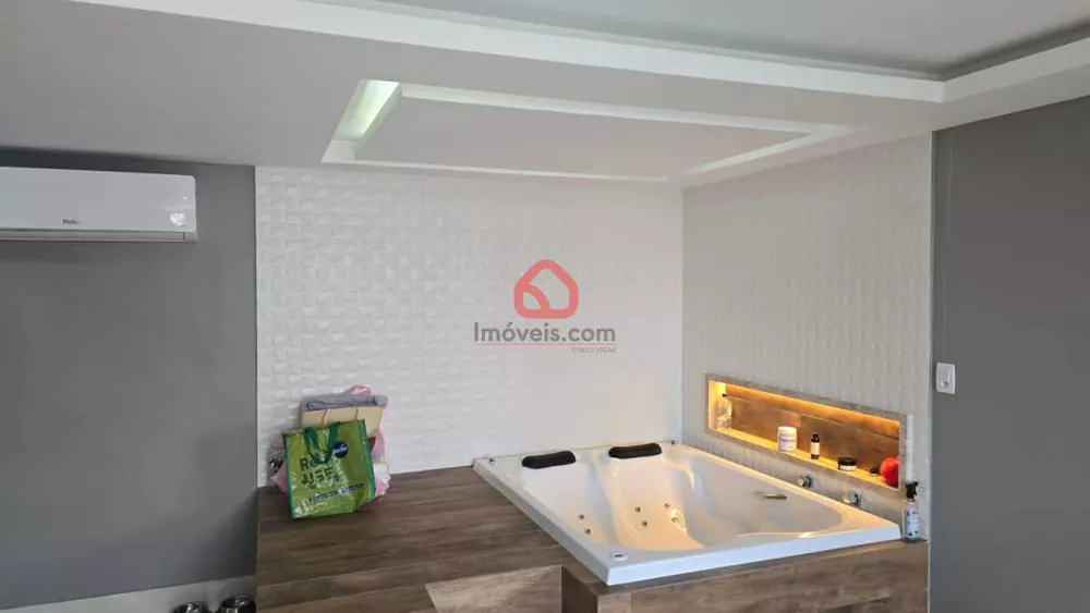 Cobertura, 3 quartos, 240 m² - Foto 12