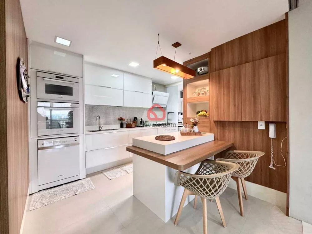 Apartamento, 4 quartos, 192 m² - Foto 18