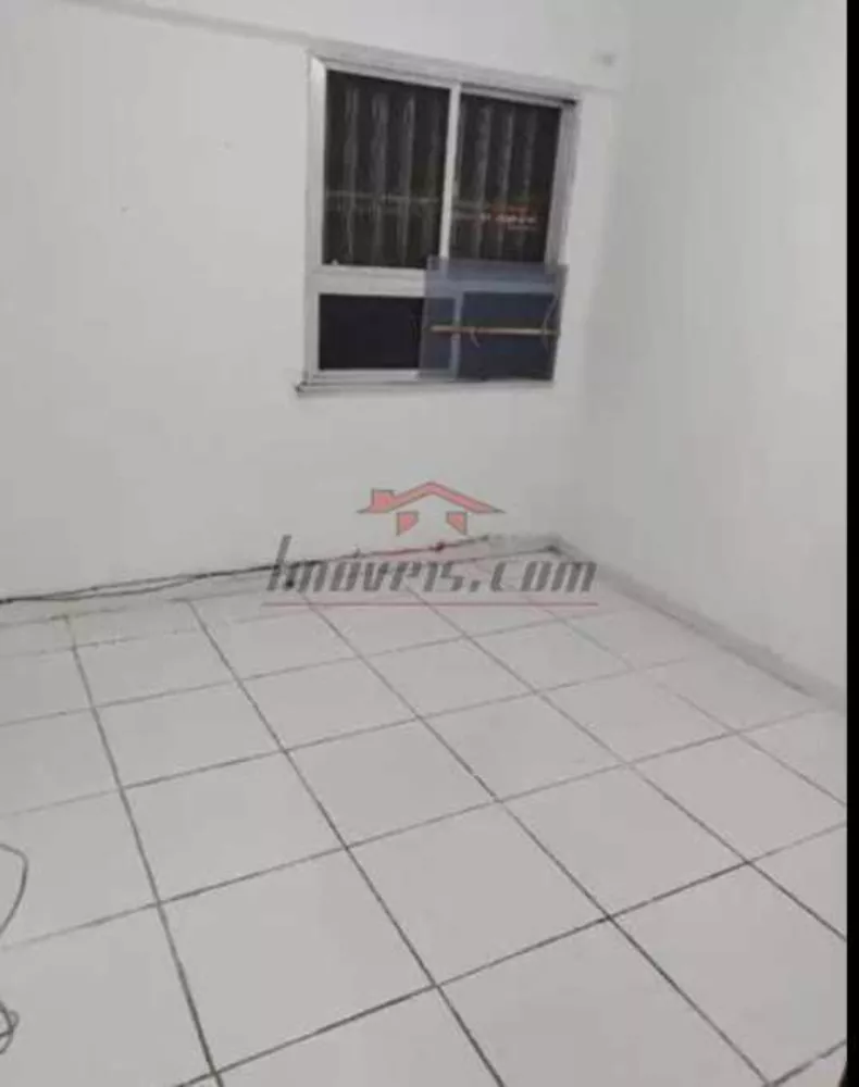 Apartamento à venda com 3 quartos, 65m² - Foto 2