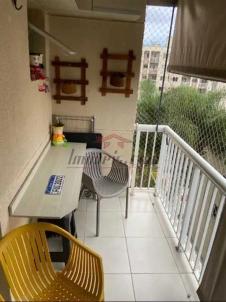 Apartamento à venda com 3 quartos, 70m² - Foto 2