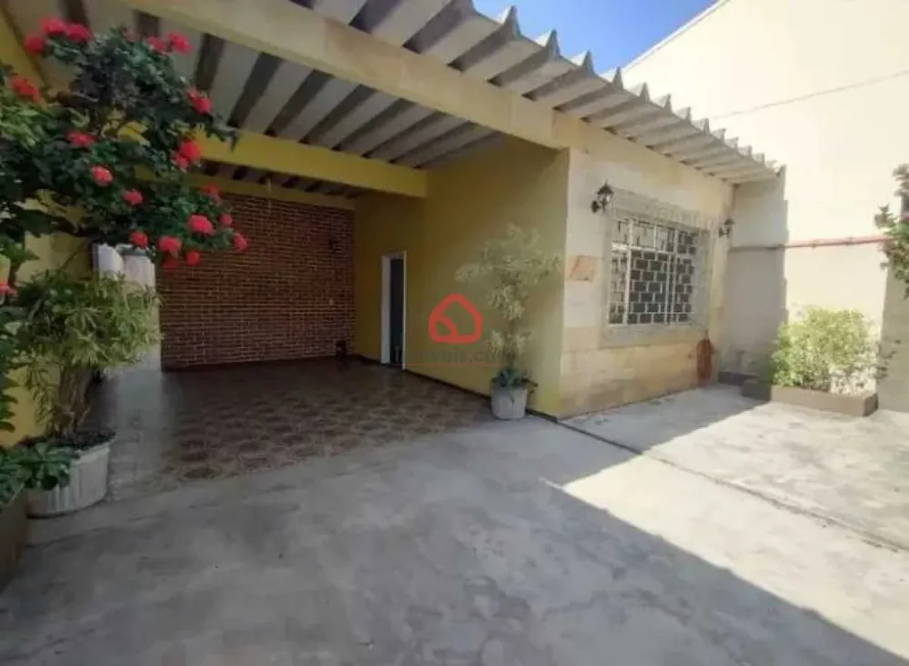 Casa, 3 quartos, 150 m² - Foto 1