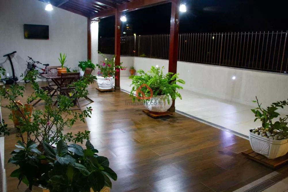 Cobertura, 4 quartos, 755 m² - Foto 2