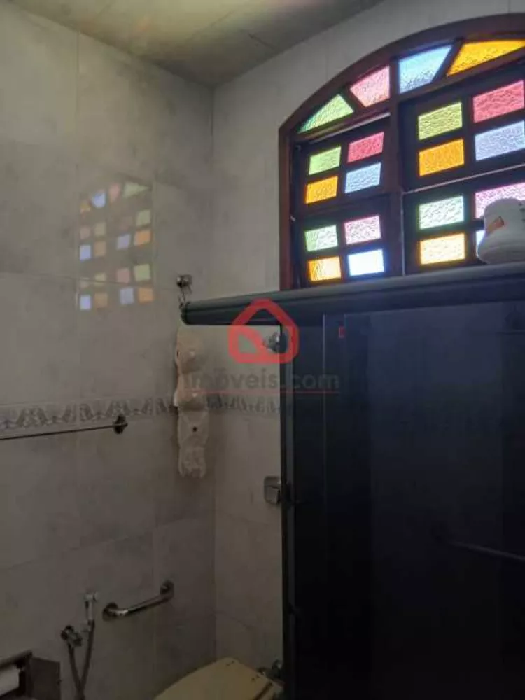 Casa, 5 quartos, 310 m² - Foto 1