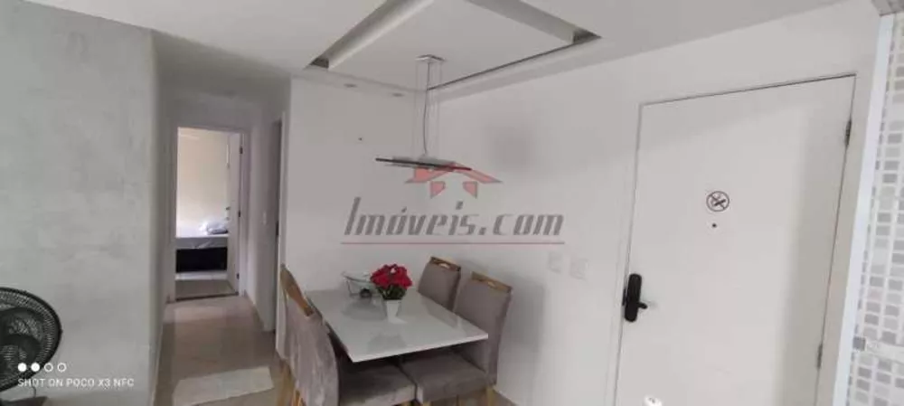 Apartamento à venda com 2 quartos, 64m² - Foto 9