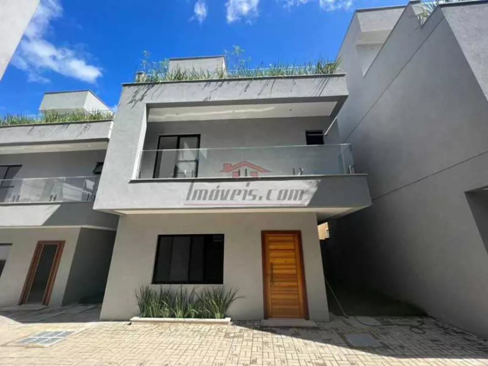 Casa de Condomínio à venda com 4 quartos, 156m² - Foto 1