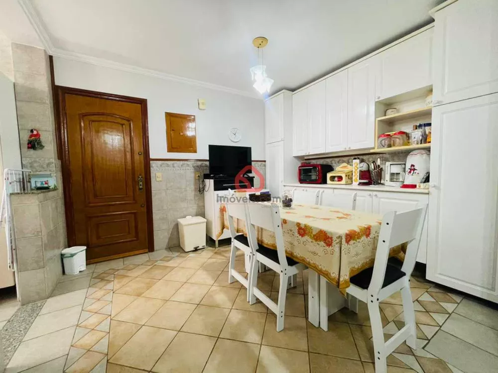 Apartamento, 3 quartos, 190 m² - Foto 4
