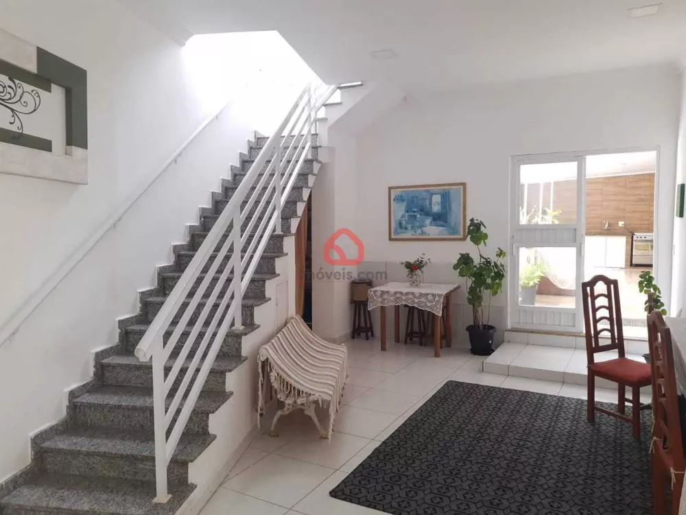 Casa, 3 quartos, 350 m² - Foto 6