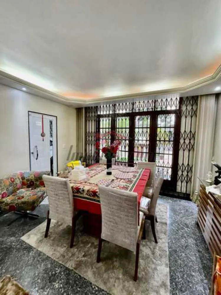 Casa, 3 quartos, 270 m² - Foto 6