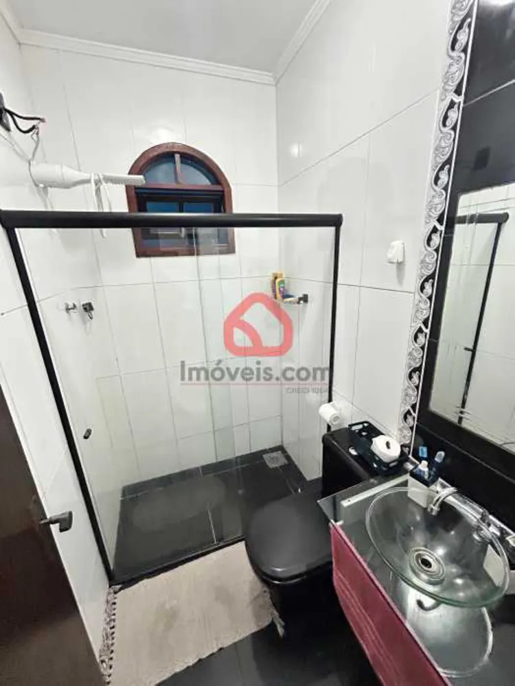 Casa, 2 quartos, 238 m² - Foto 1