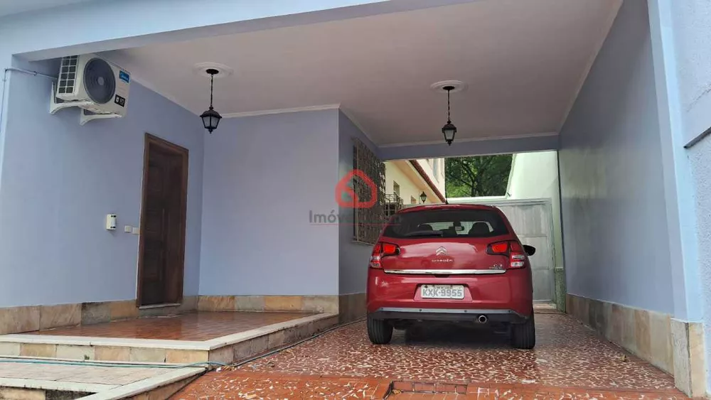 Casa, 4 quartos, 225 m² - Foto 4