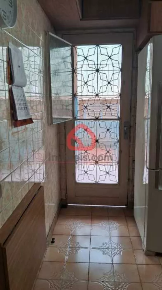 Casa, 4 quartos, 225 m² - Foto 9