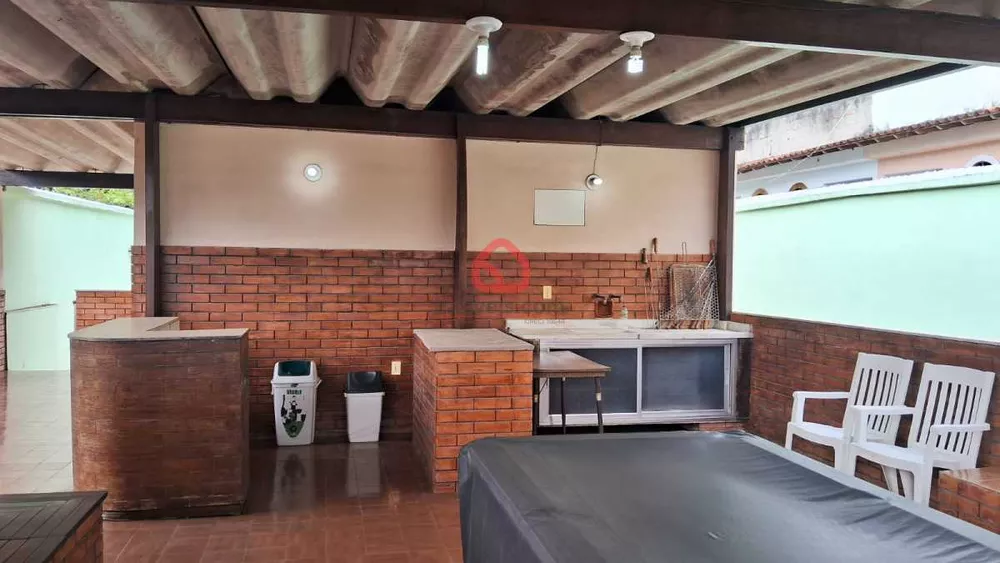 Casa, 4 quartos, 225 m² - Foto 14