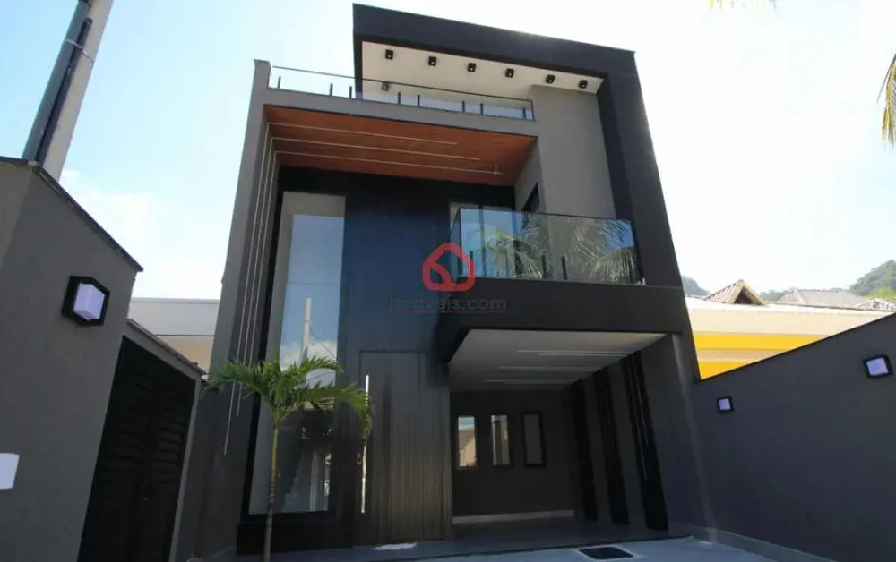 Apartamento, 3 quartos, 192 m² - Foto 1