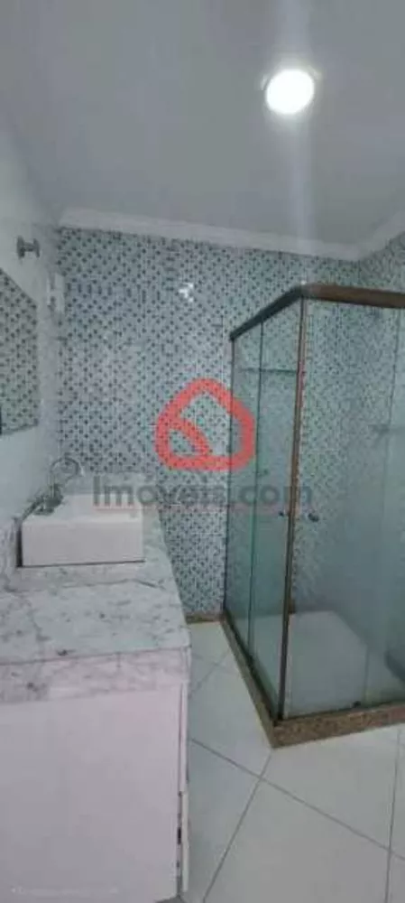 Casa, 3 quartos, 225 m² - Foto 12