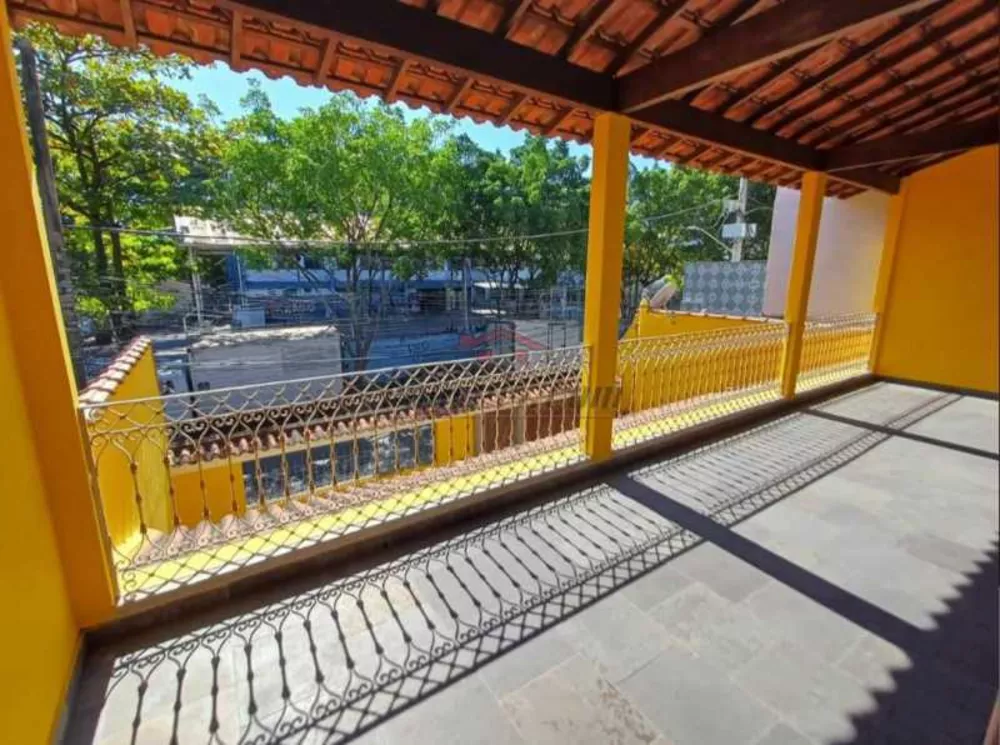 Casa, 3 quartos, 253 m² - Foto 2