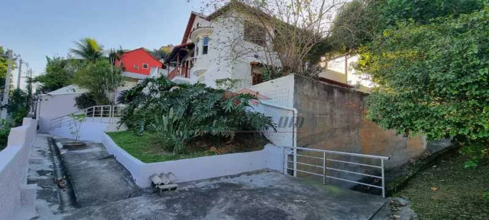 Casa, 5 quartos, 210 m² - Foto 30