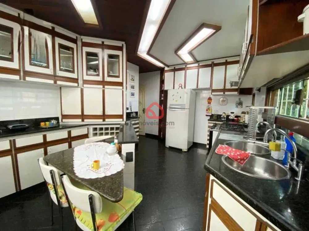 Casa, 3 quartos, 287 m² - Foto 16