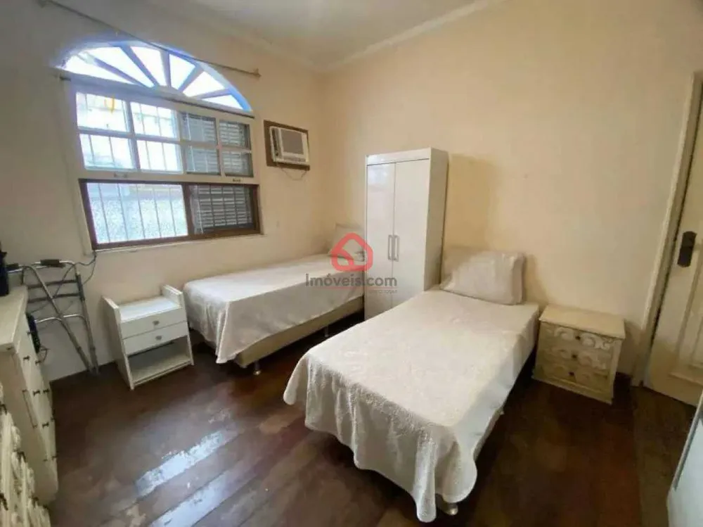 Casa, 3 quartos, 287 m² - Foto 3