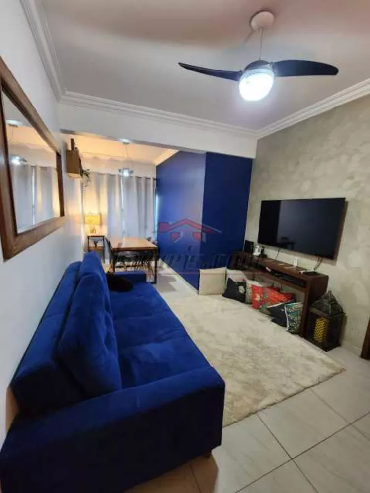 Apartamento à venda com 2 quartos, 70m² - Foto 4