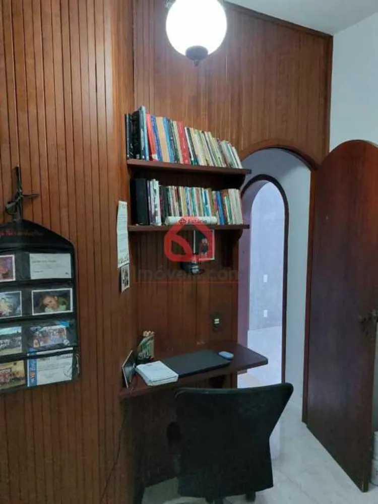 Casa, 4 quartos, 259 m² - Foto 11