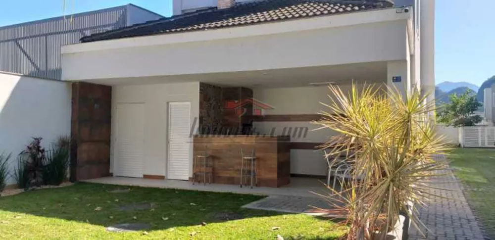 Casa de Condomínio à venda com 3 quartos, 130m² - Foto 1