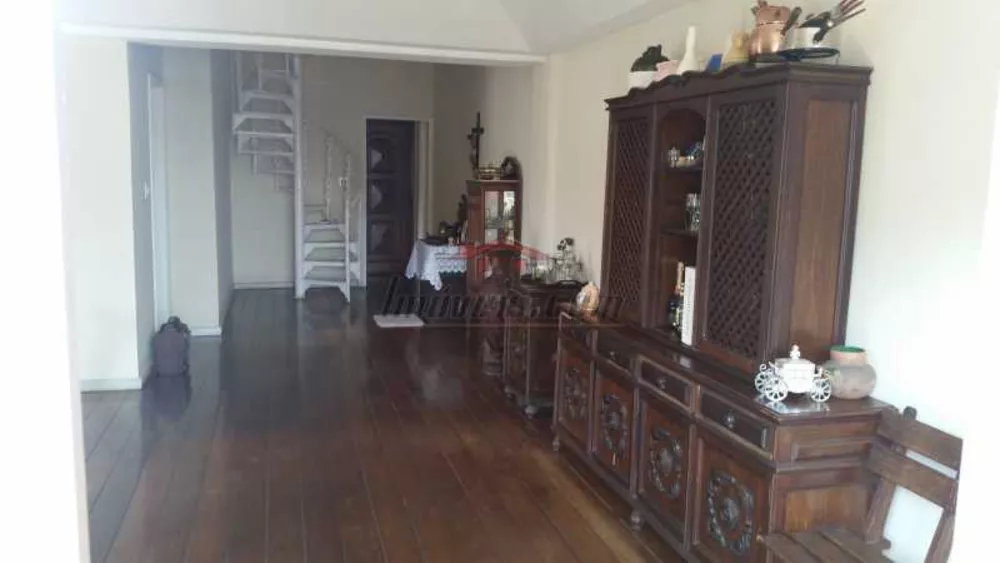 Cobertura, 3 quartos, 245 m² - Foto 4