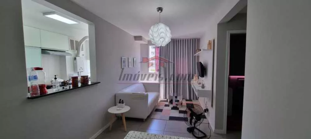 Apartamento à venda com 2 quartos, 49m² - Foto 2