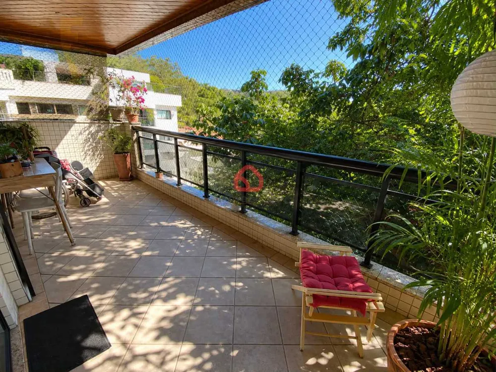 Cobertura, 3 quartos, 216 m² - Foto 2