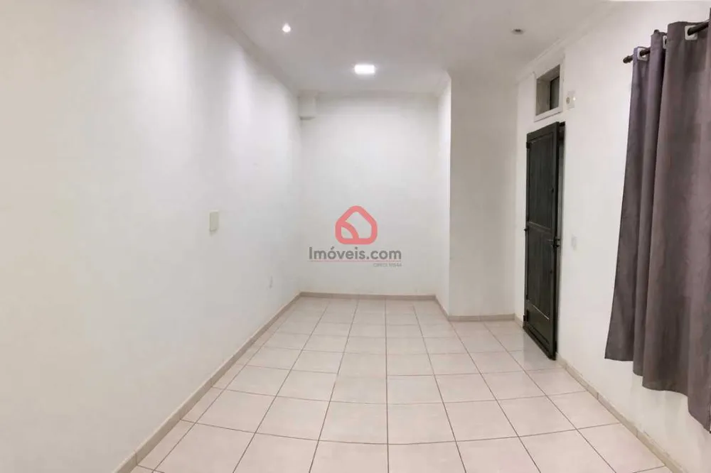 Casa, 3 quartos, 225 m² - Foto 6