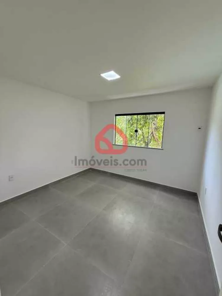 Casa, 4 quartos, 183 m² - Foto 2