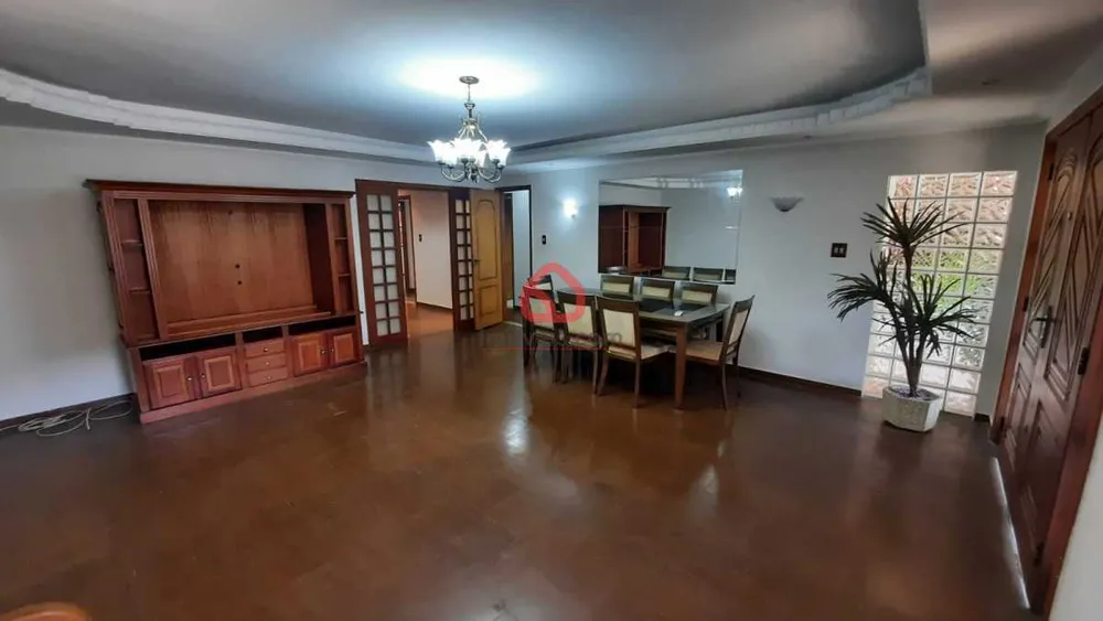 Casa, 4 quartos, 250 m² - Foto 17