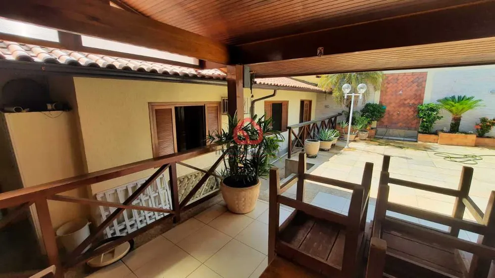 Casa, 4 quartos, 250 m² - Foto 5