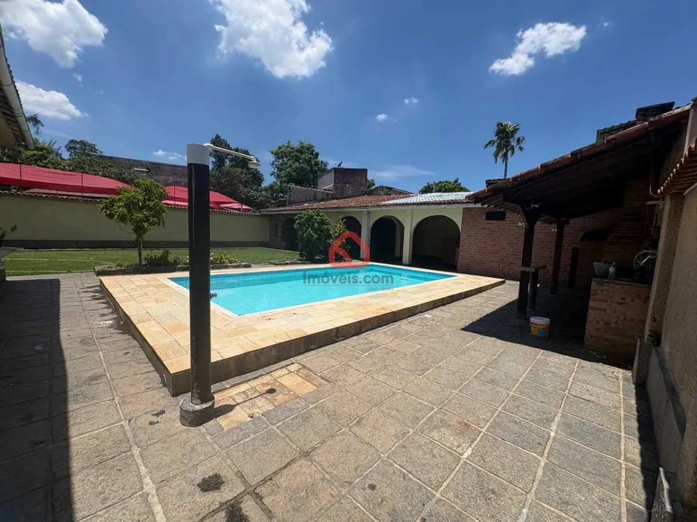 Casa, 4 quartos, 250 m² - Foto 6