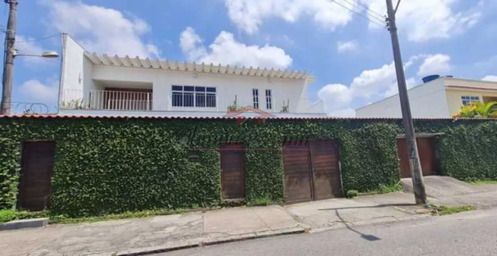 Casa à venda com 5 quartos, 551m² - Foto 1