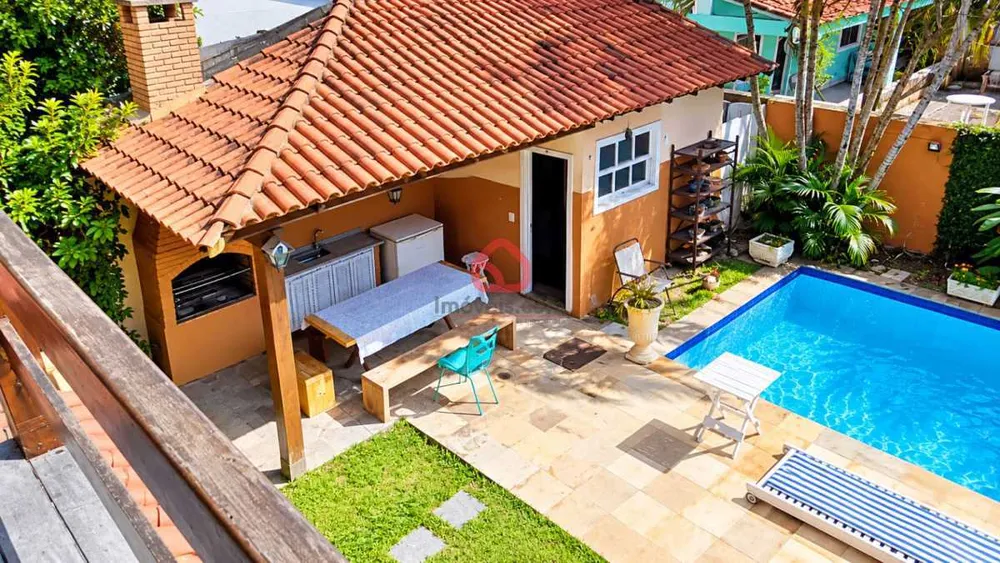 Casa, 5 quartos, 320 m² - Foto 1