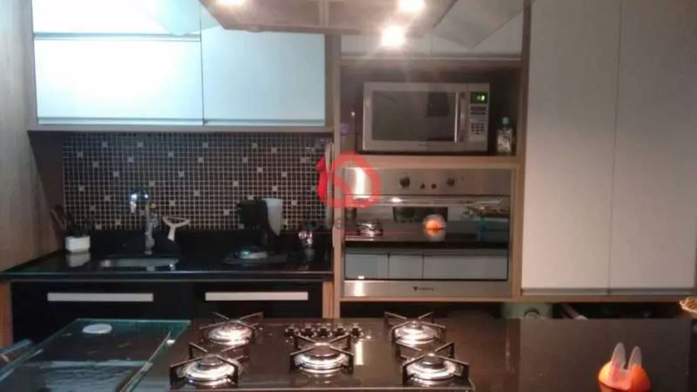 Cobertura, 3 quartos, 226 m² - Foto 2