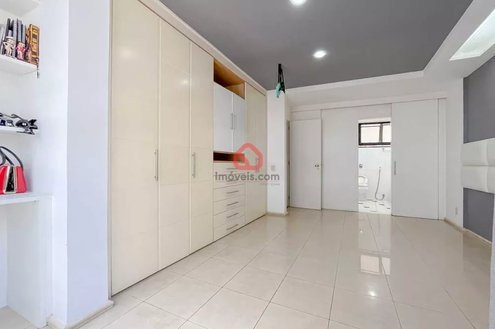Apartamento, 4 quartos, 201 m² - Foto 2