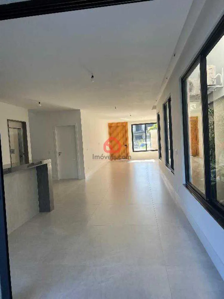 Casa de Condomínio, 5 quartos - Foto 1