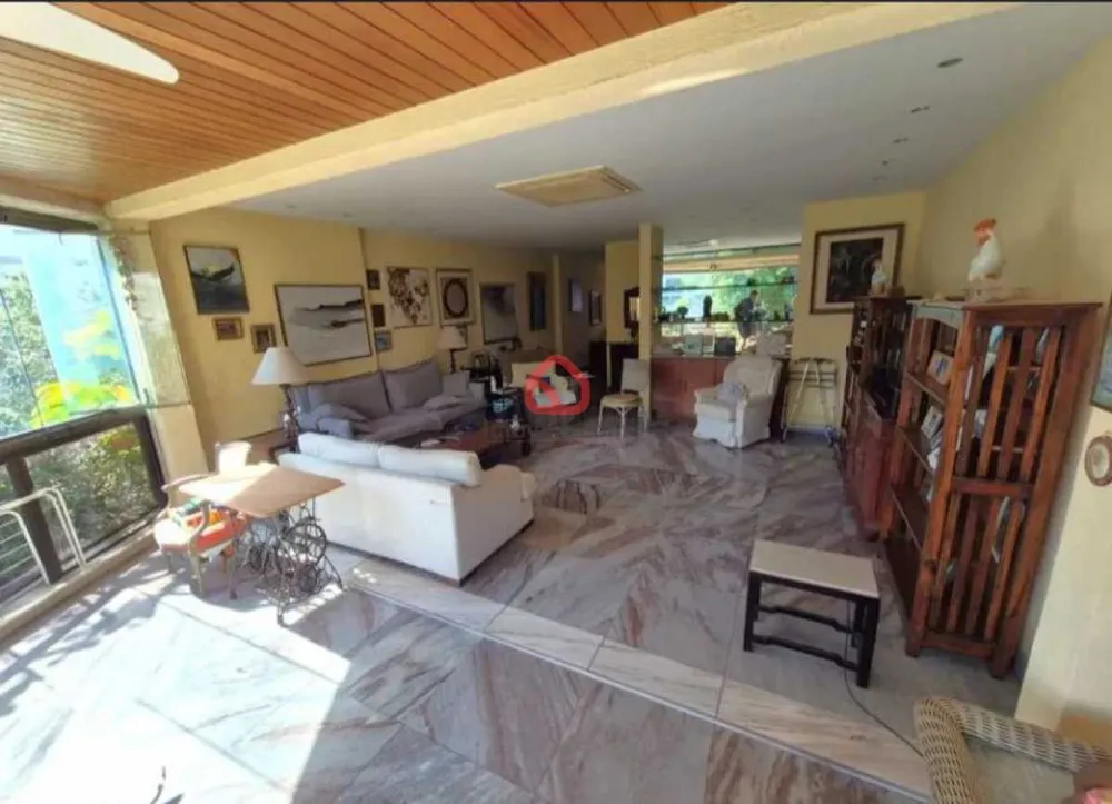 Apartamento, 3 quartos, 195 m² - Foto 2