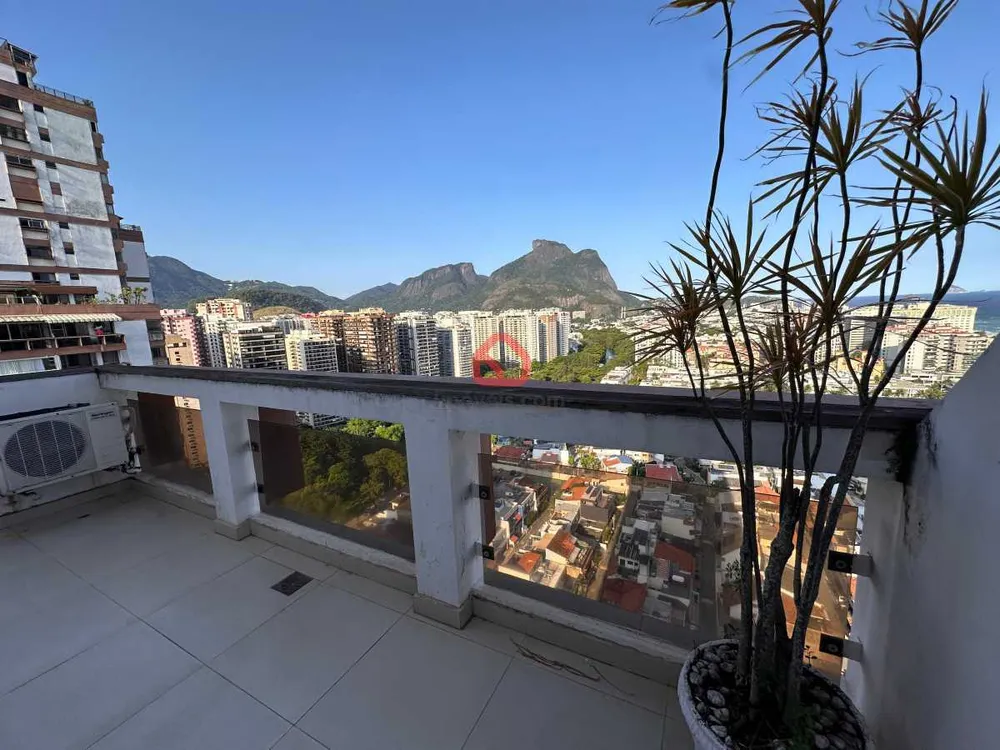 Cobertura, 3 quartos, 240 m² - Foto 15