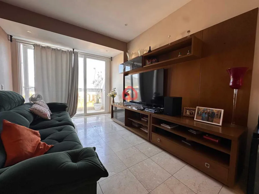 Cobertura, 3 quartos, 240 m² - Foto 3