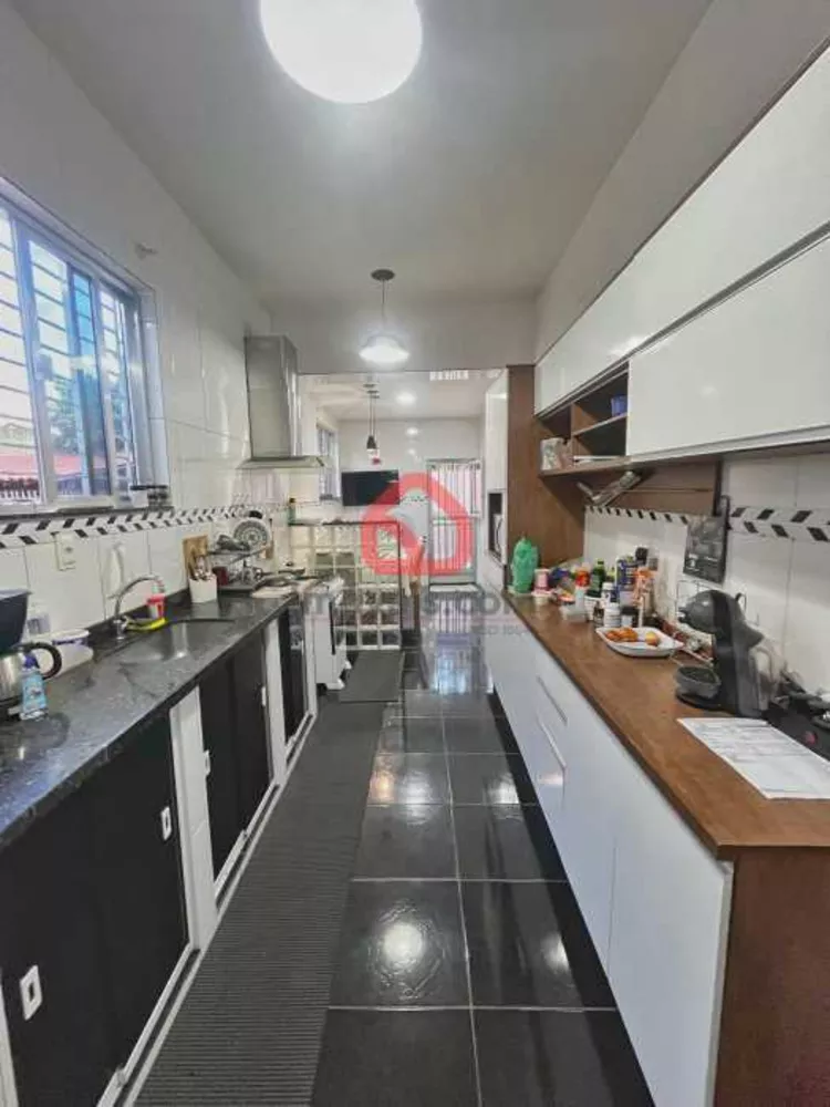 Casa, 3 quartos, 255 m² - Foto 11