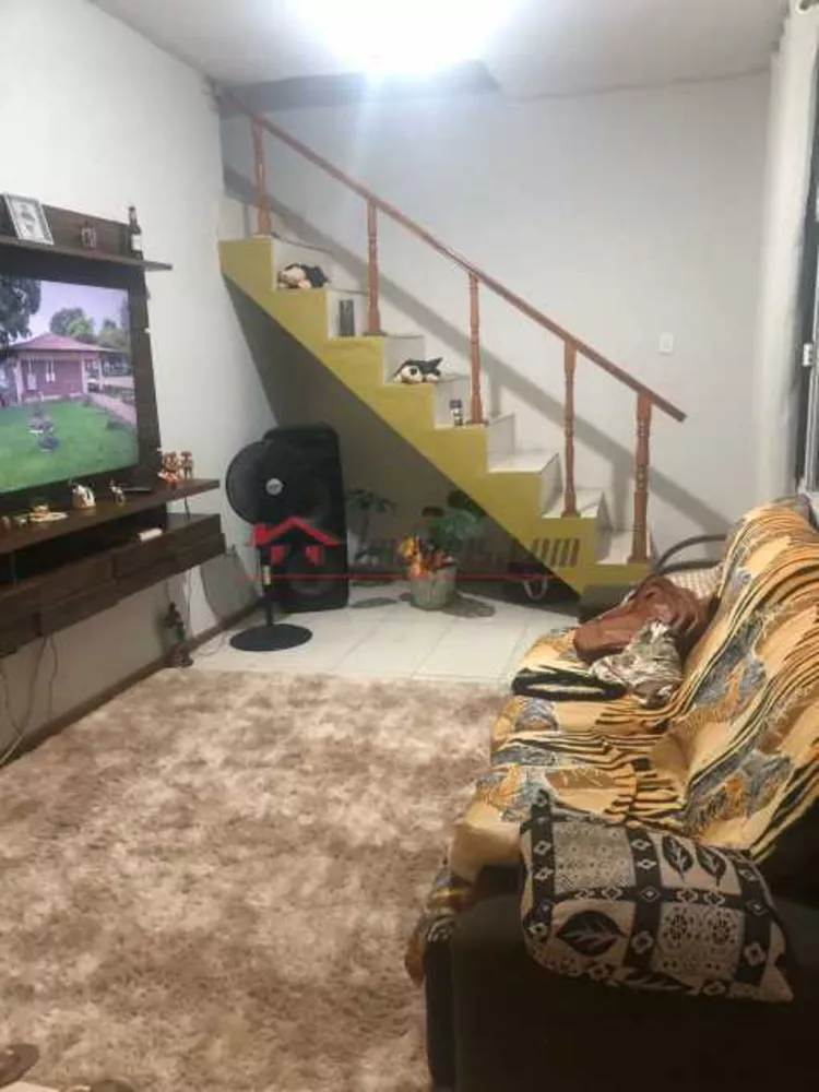 Casa, 3 quartos, 180 m² - Foto 1