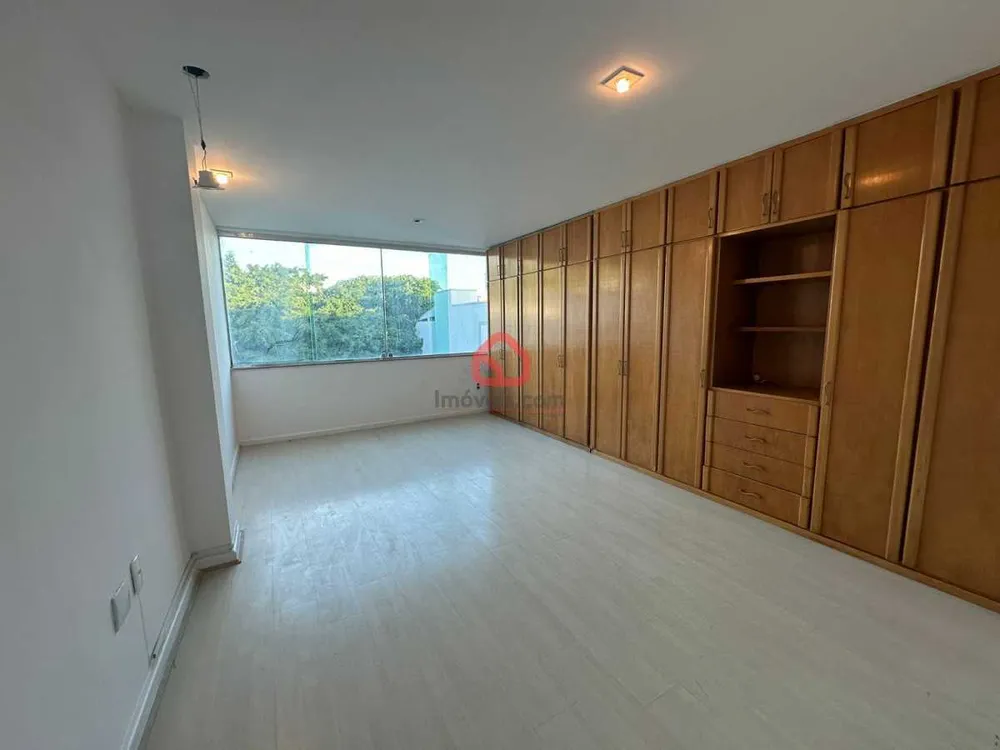 Apartamento, 3 quartos, 180 m² - Foto 11